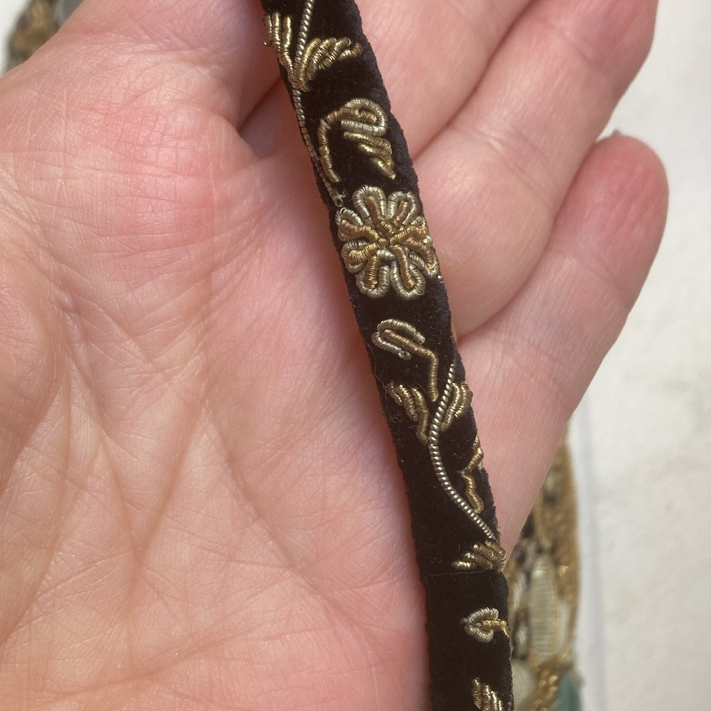 Vintage Black velvet, precious stones and Gold Embroidered Clutch - Picture 4 of 5